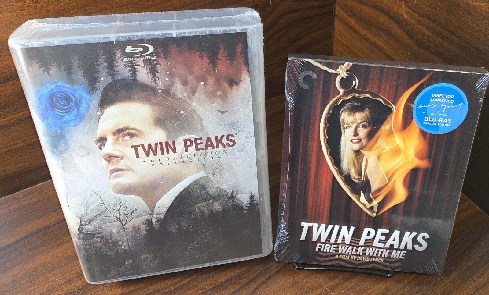 TWIN PEAKS COLLECTION (Blu-ray) Original Series + Return–NEW-Free S&H