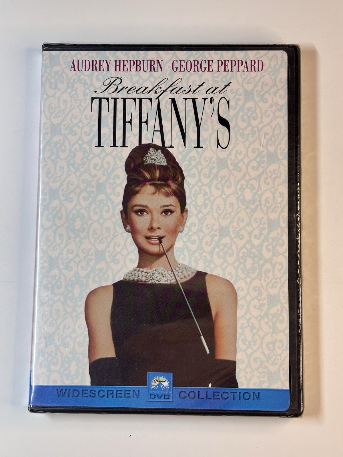 Breakfast at Tiffany’s DVD 1961 Sealed Audrey Hepburn Romance Movie