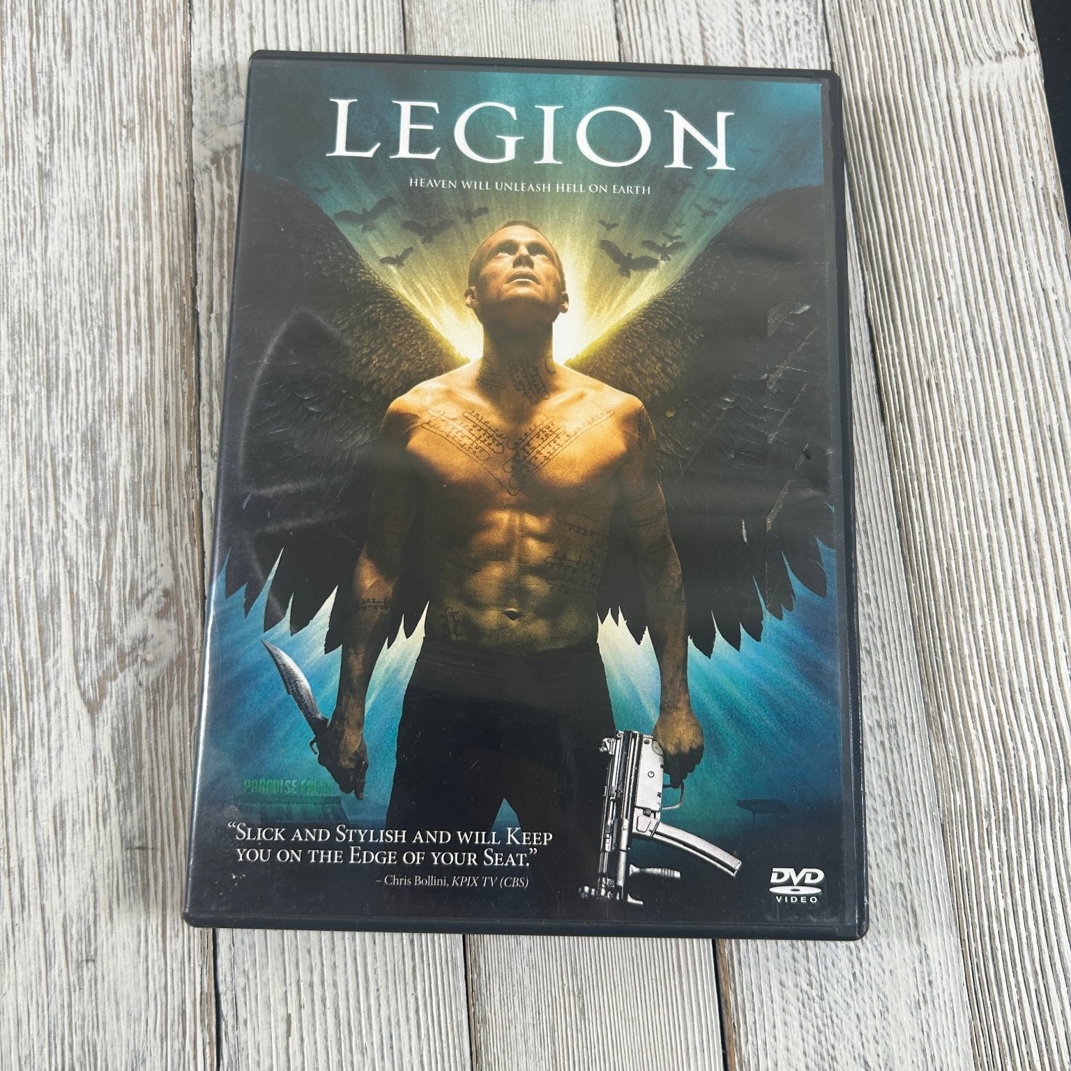 LEGION DVD 2010 Paul Bettany Dennis Quaid Tyrese Gibson Scott Stewart