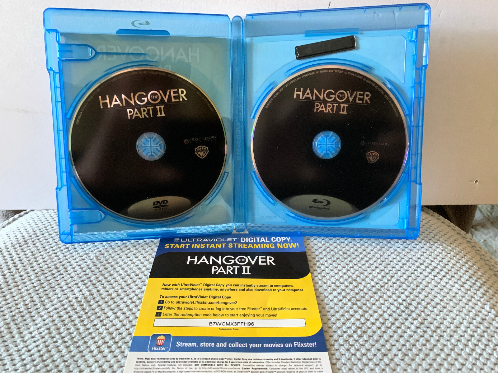 (Blu-ray, 2011), BLU-RAY+DVD+DIGITAL HD, Comedy,2 discs.