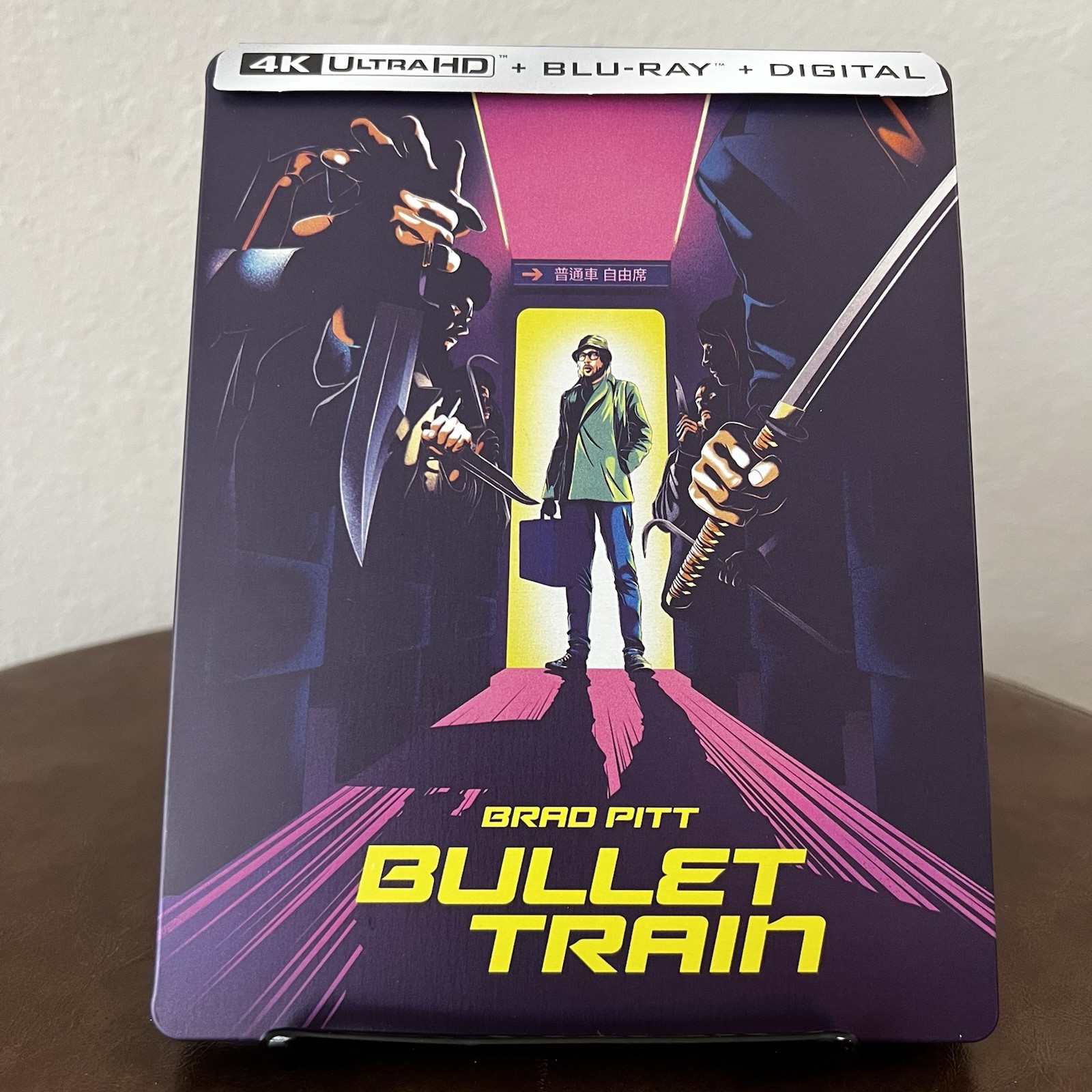 Bullet Train 4K UHD + Blu-ray Steelbook Brad Pitt Action Like New w/J-card