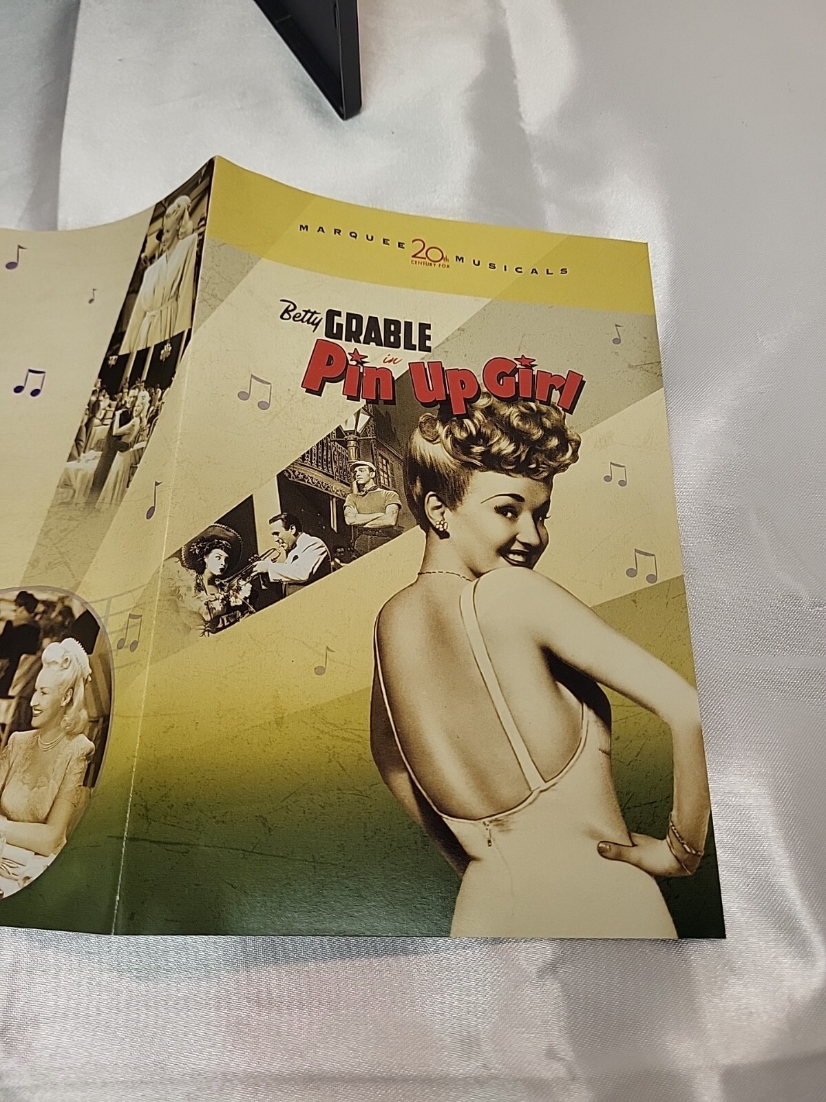 Pinup Girl DVD, 2006 Not Rated Collectible Lobby Cards Betty Grable