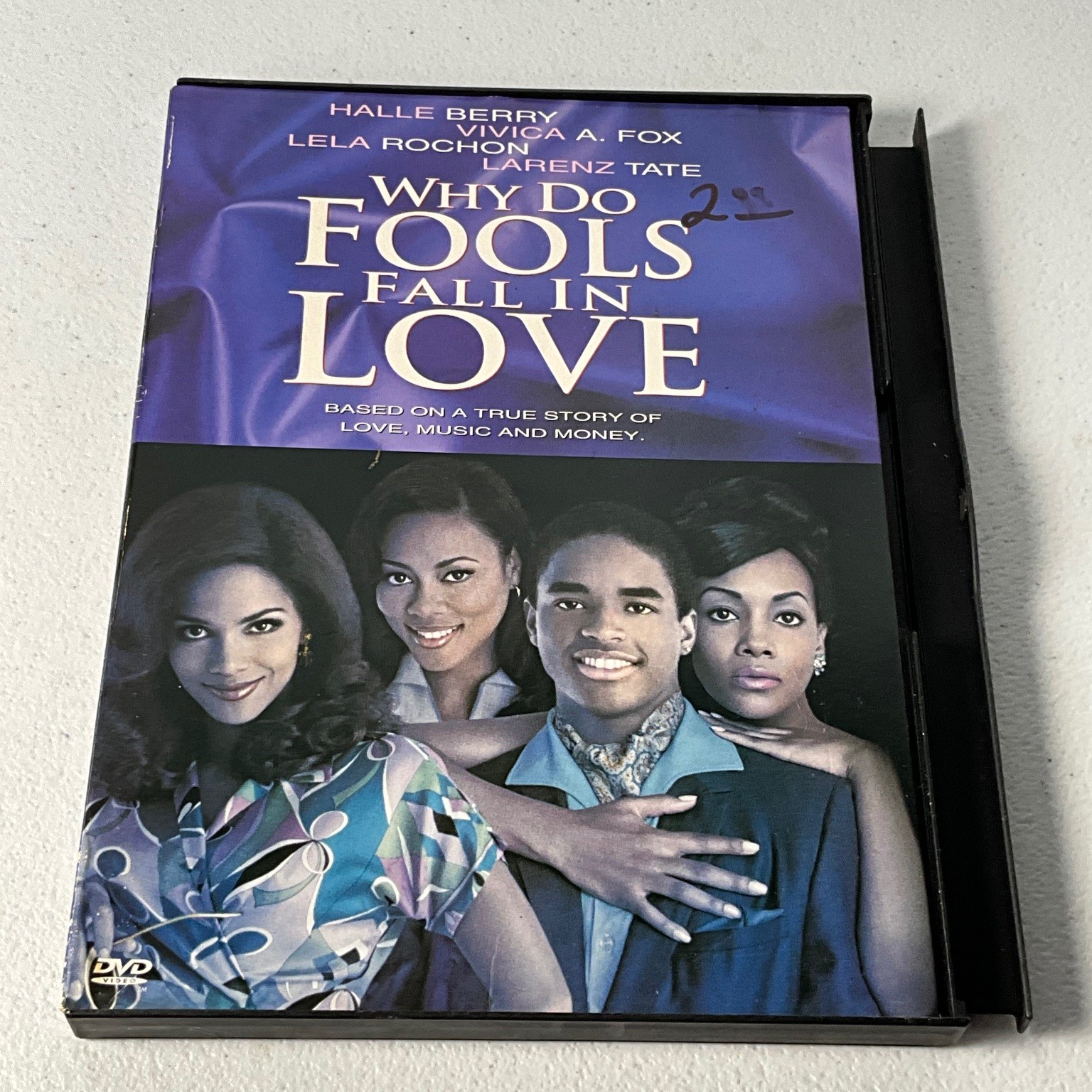 Why Do Fools Fall In Love DVD 1998 Halle Berry Vivica A. Fox Larenz Tate
