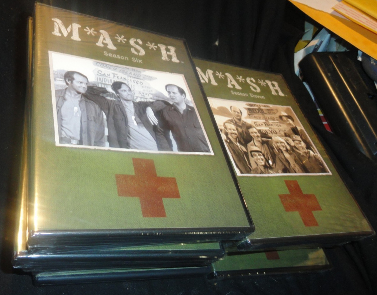 Mash the complete TV series DVD Set Seasons 1-11 OPEN BOX 10 ARE SEALED