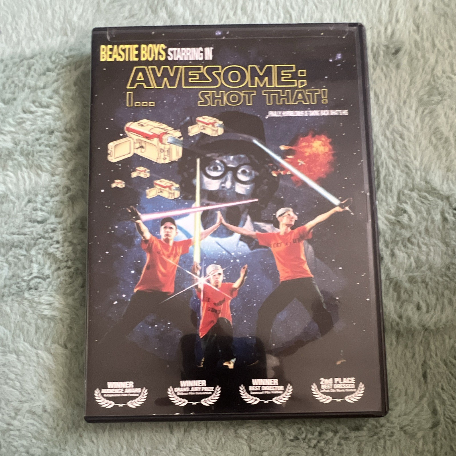 Beastie Boys in “Awesome; I F**kin’ Shot That!” DVD Widescreen Commentary 16:9