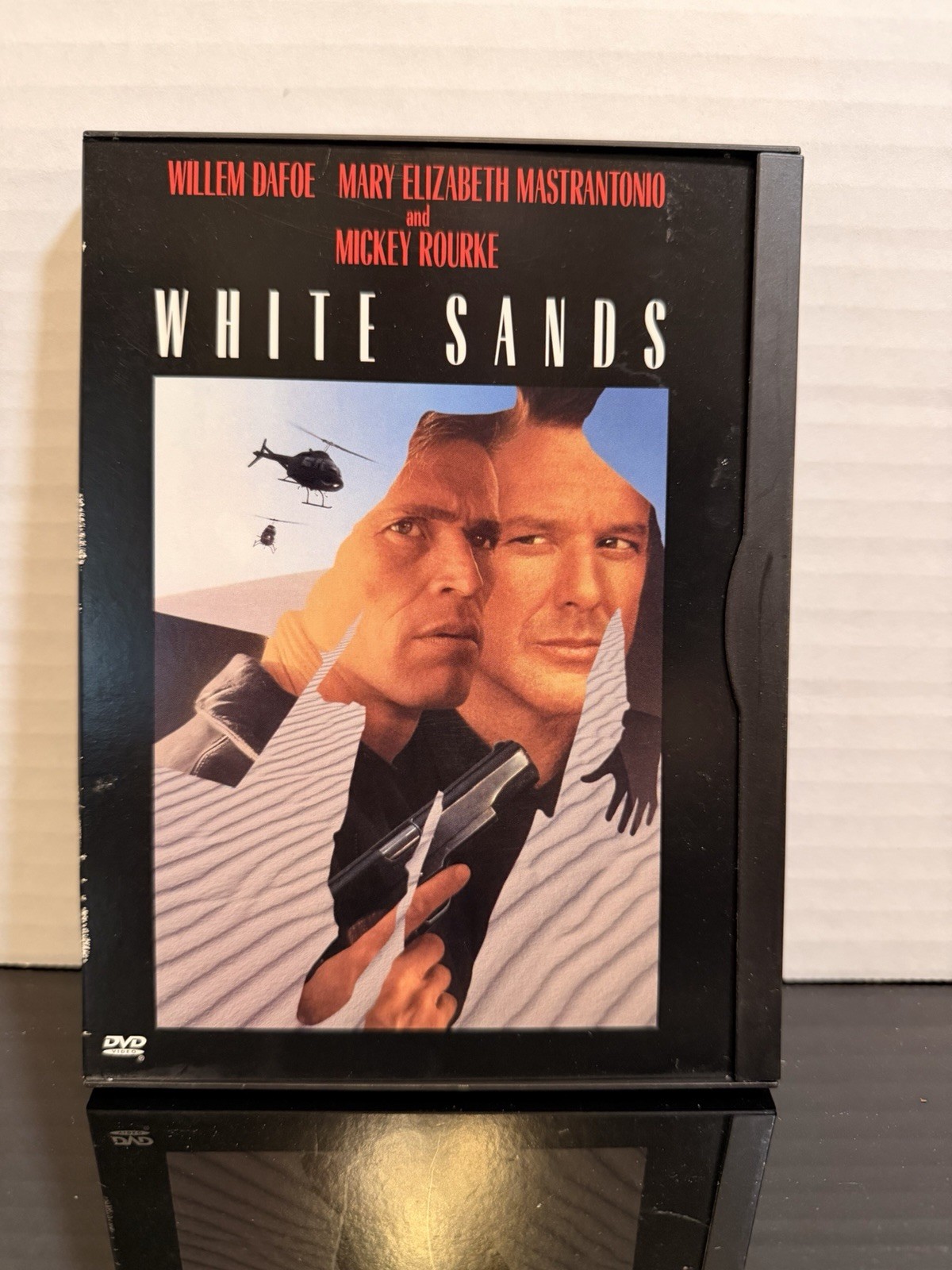 White Sands DVD Widescreen w/ Subtitles R Roger Donaldson Rourke 101 Min