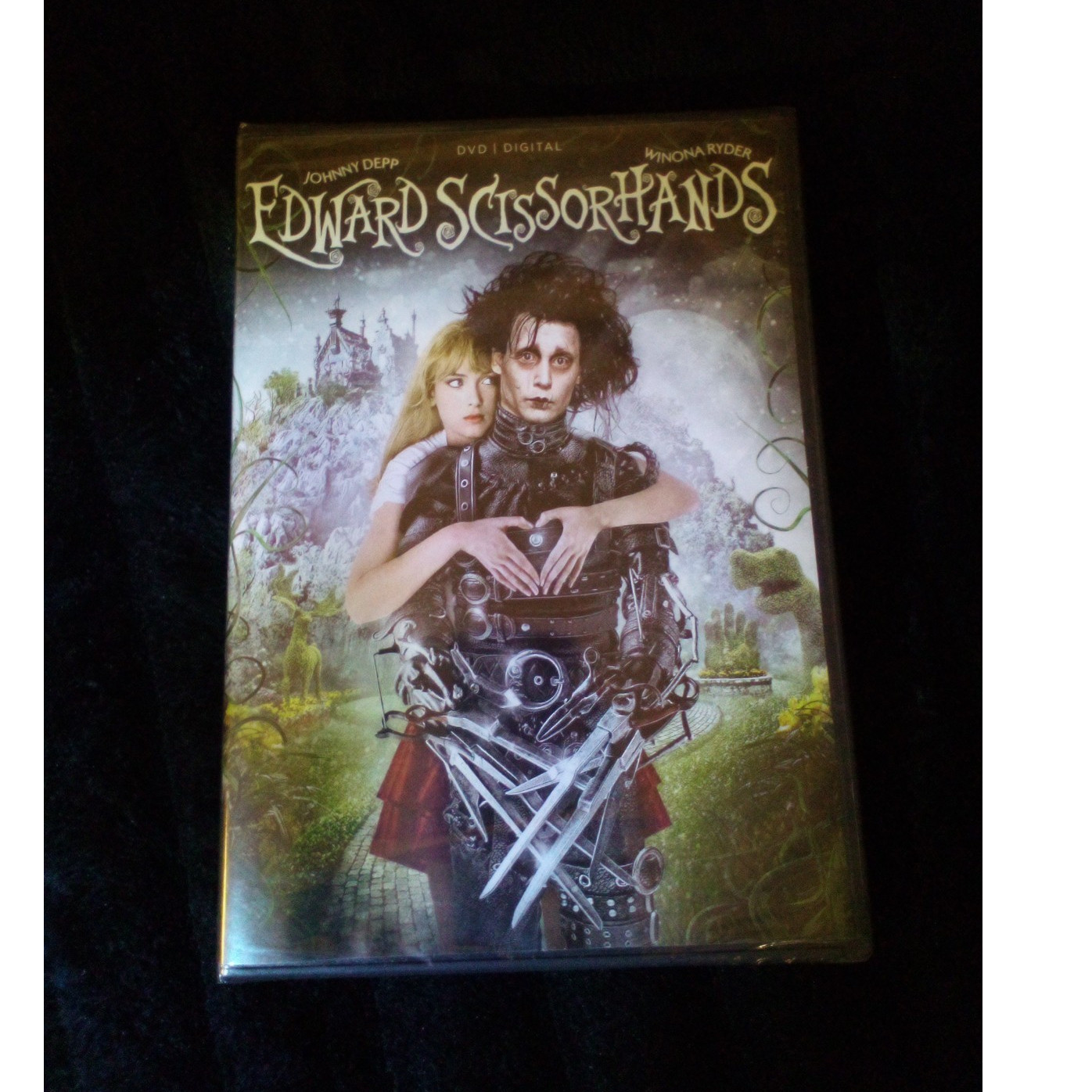 20th Century Fox Edward Scissorhands DVD PG-13 106 Min 1.85:1 Commentary