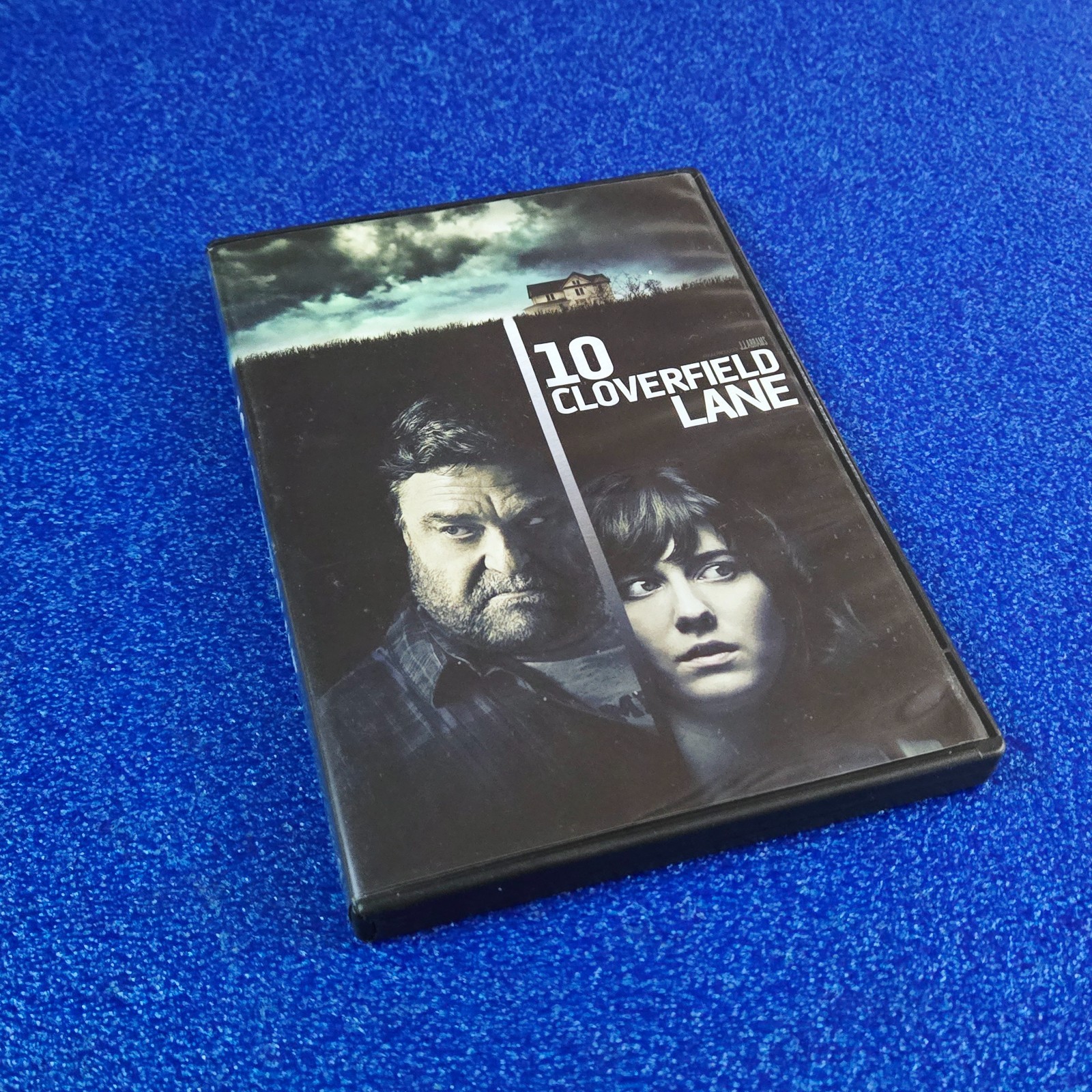 10 Cloverfield Lane (2016, DVD) Horror Sci-Fi Movie – Mary Elizabeth Winstead