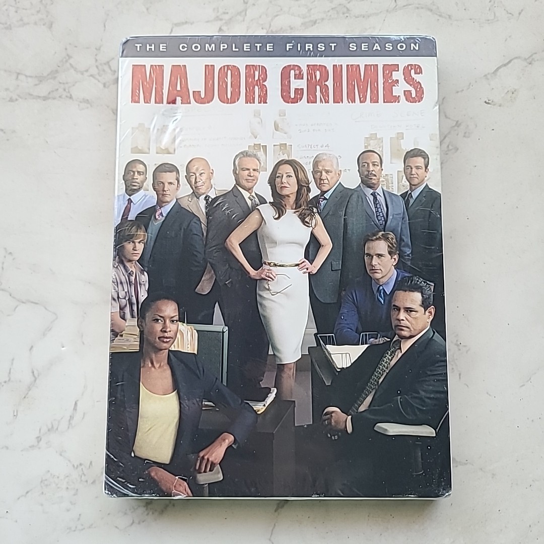 Major Crimes The Complete First Season One 1st BRAND NEW DVD 2012 Deleted Scenes