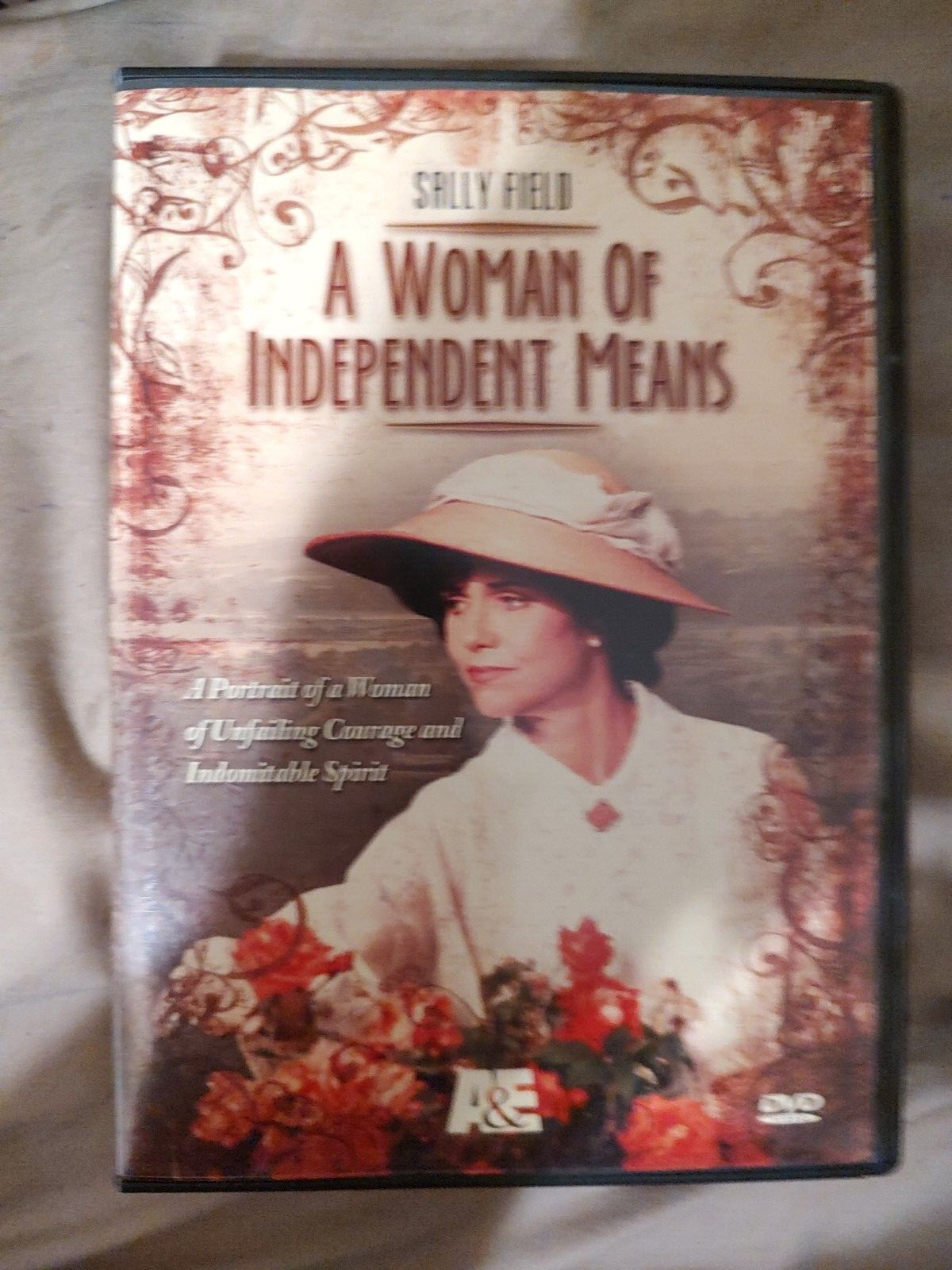 A Woman of Independent Means (DVD, 2008, 2-Disc Set) Sally Field
