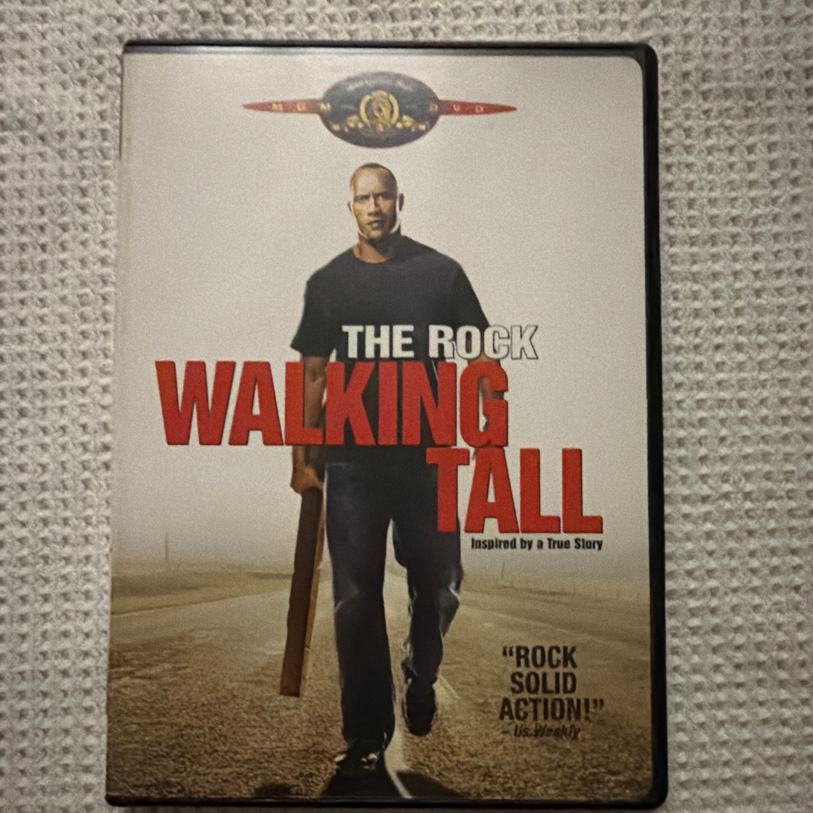 MGM Walking Tall DVD (2004) PG-13 English/French/Spanish Deleted Scenes