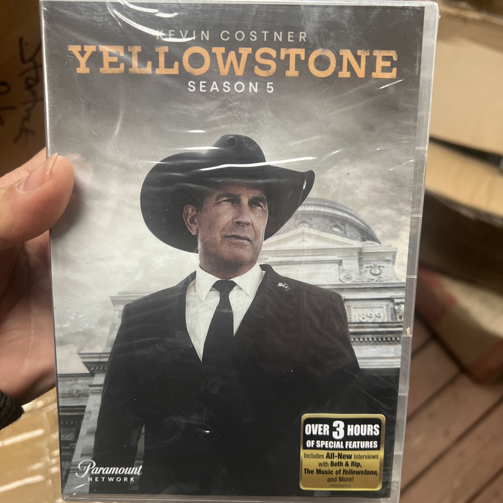 Yellowstone: The Complete Season 5 Five Part 1-2 (DVD, 6-Disc Set New
