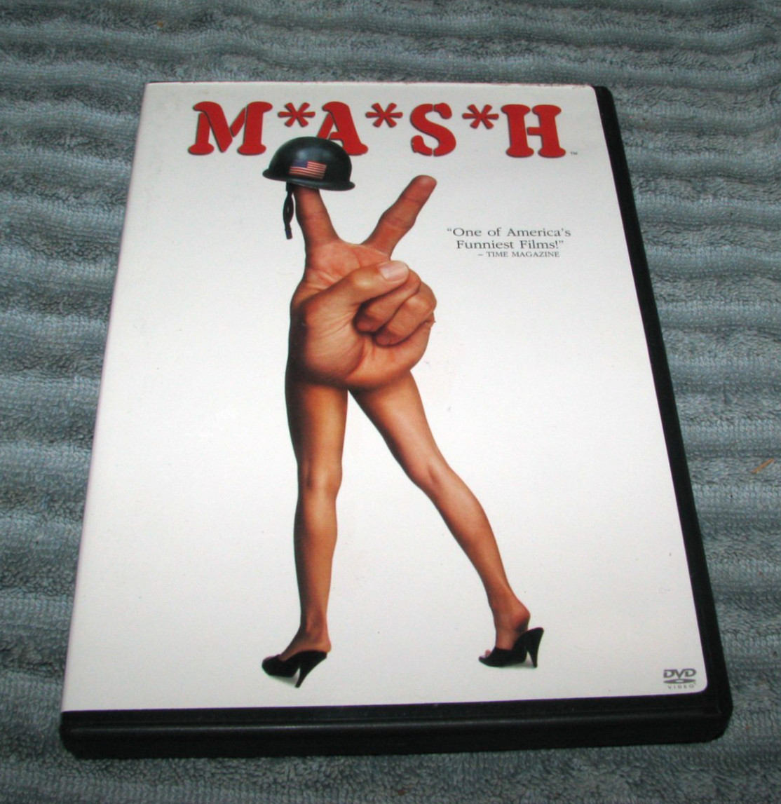 MASH (M*A*S*H) DVD (Donald Sutherland, Elliot Gould, Sally Kellerman)