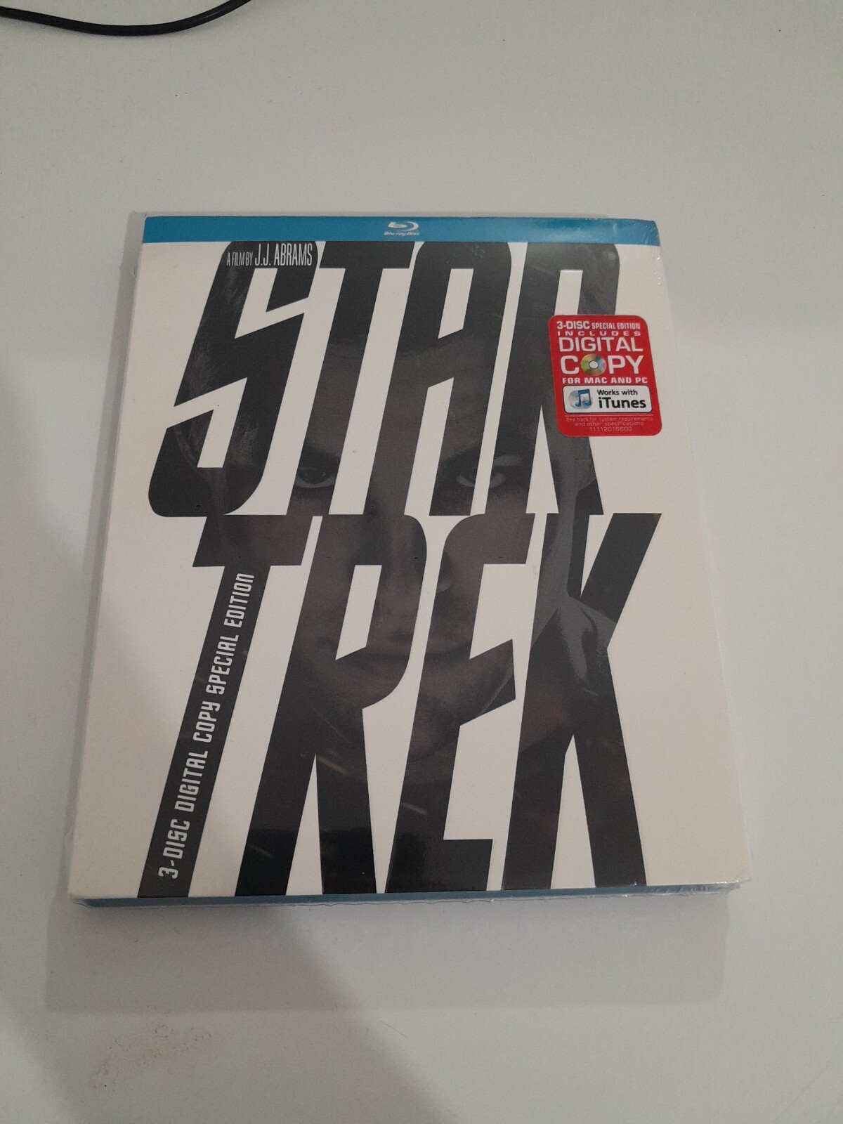 Star Trek 3-Disc Digital Copy Blu-Ray Special Edition J.J. Abrams Sealed
