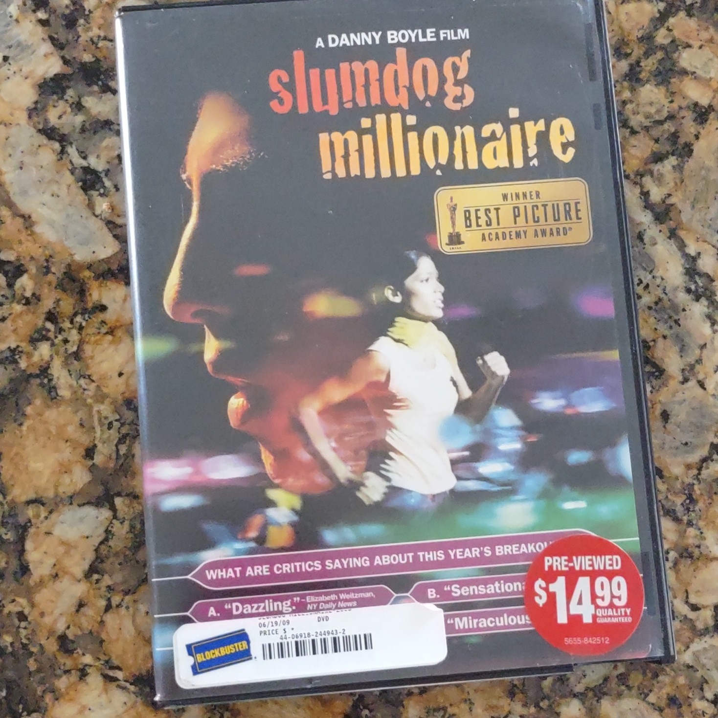 Slumdog Millionaire DVD Dev Patel Danny Boyle Widescreen Drama Movie