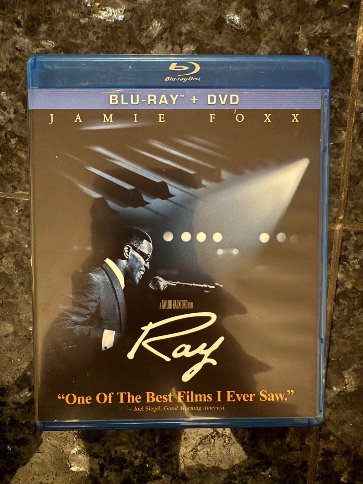 Ray (Blu-ray, 2004) w/ DVD – VERY GOOD