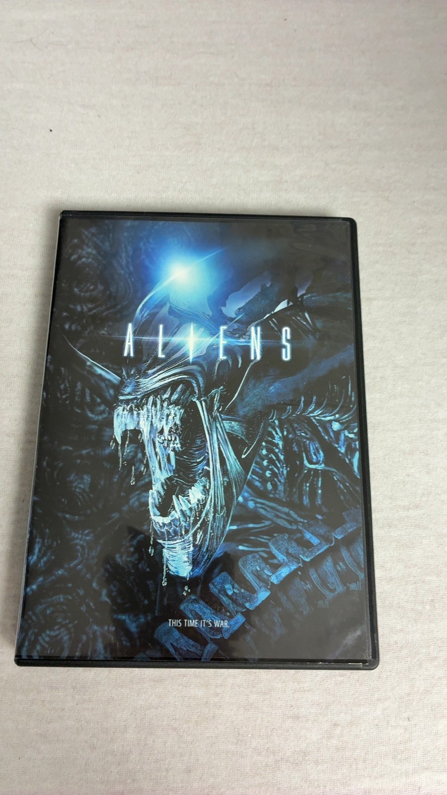 Aliens DVD **Buy 2+ Save 45%** James Cameron Sigourney Weaver