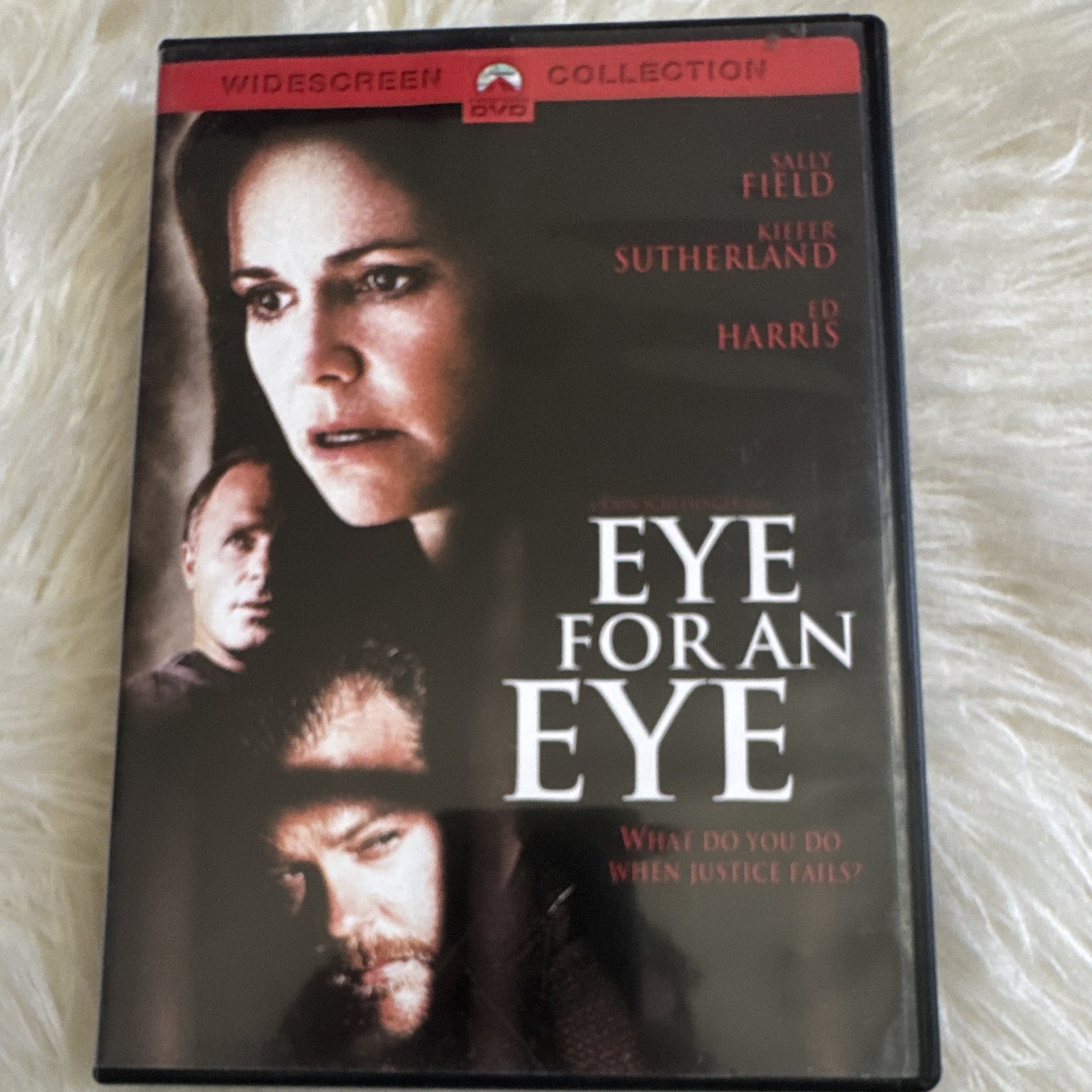 Paramount Eye for an Eye Widescreen (1996) R DVD Sally Field 101 Min