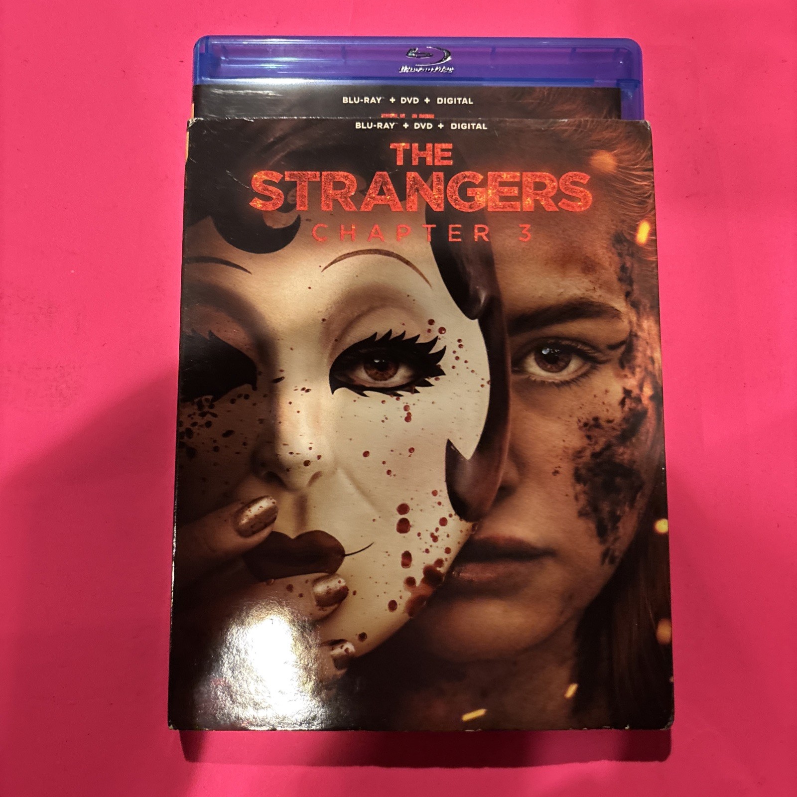 The Strangers: Chapter 3 (BLU-RAY+ DVD) W/Slipcover NO DIGITAL