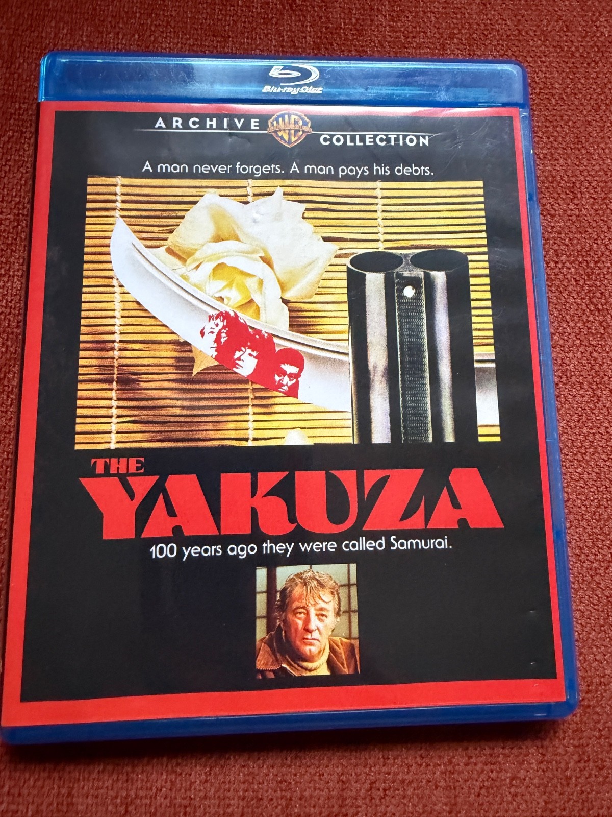 The Yakuza (Blu-ray, 1974) MINT disc Robert Mitchum Sydney Pollack Takakura Ken