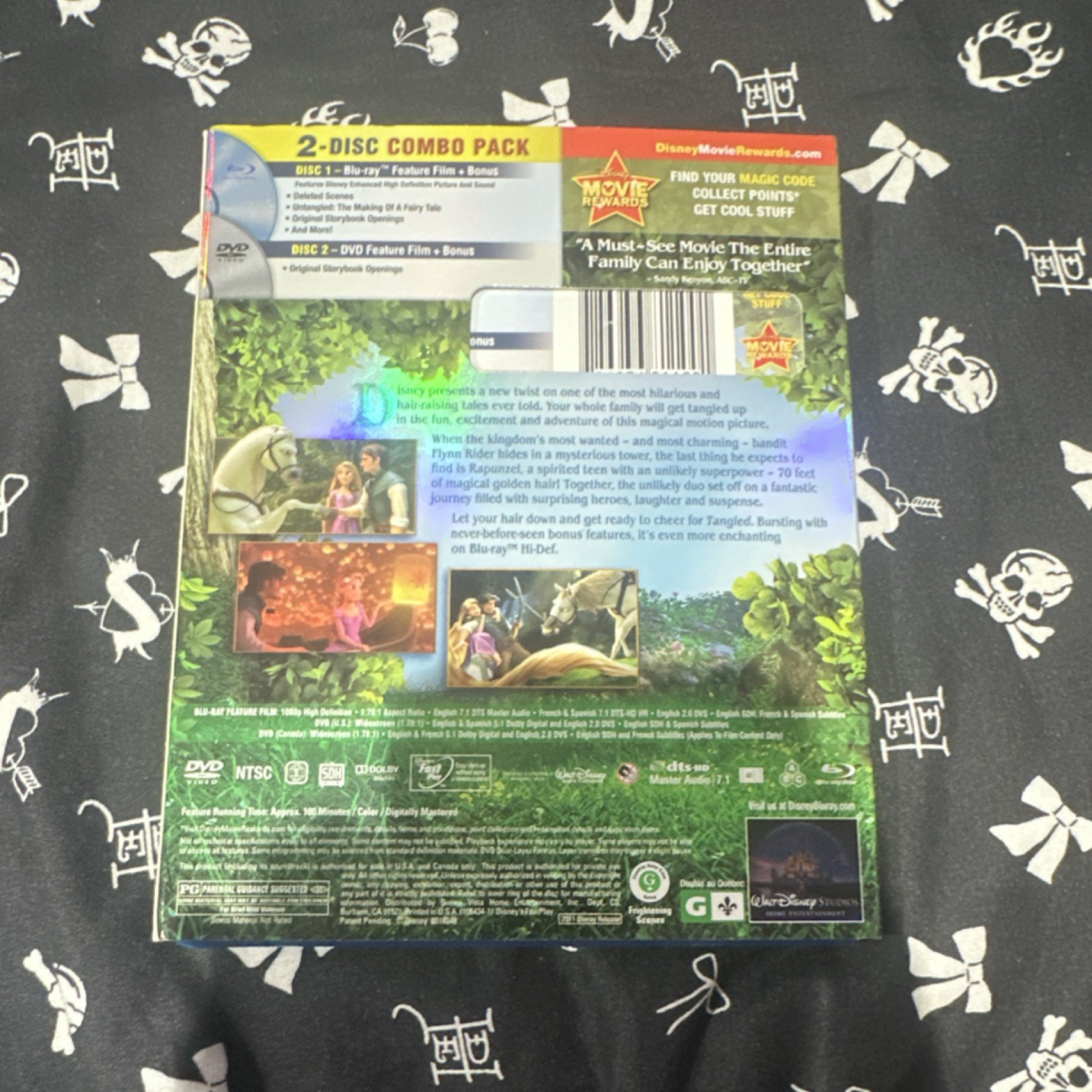 Disney Tangled Blu-ray/DVD 2-Disc Combo Pack PG 2010 101 min Eng/Fre/Spa