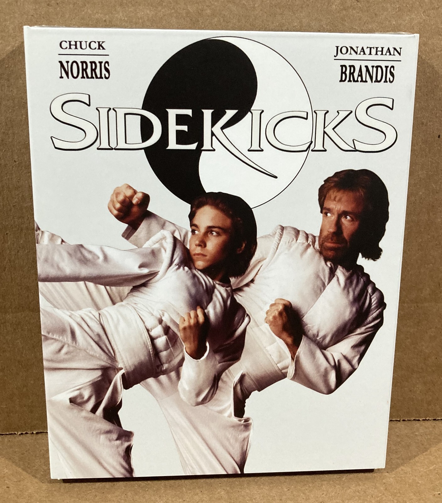 Sidekicks 4K/Blu-ray. Limited edition box set! 2 discs. Brand new COVER WEAR