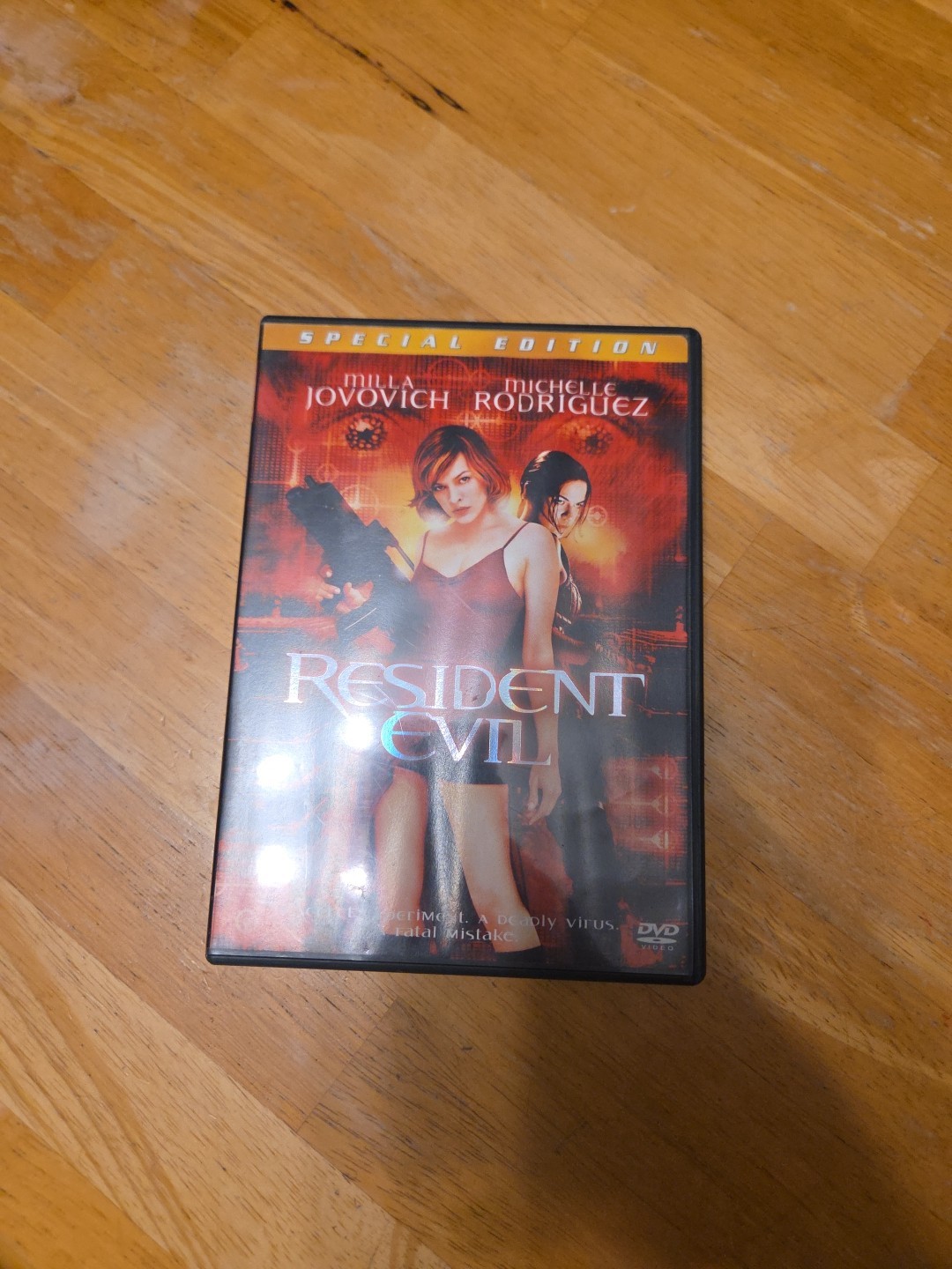 Resident Evil (DVD, 2002)