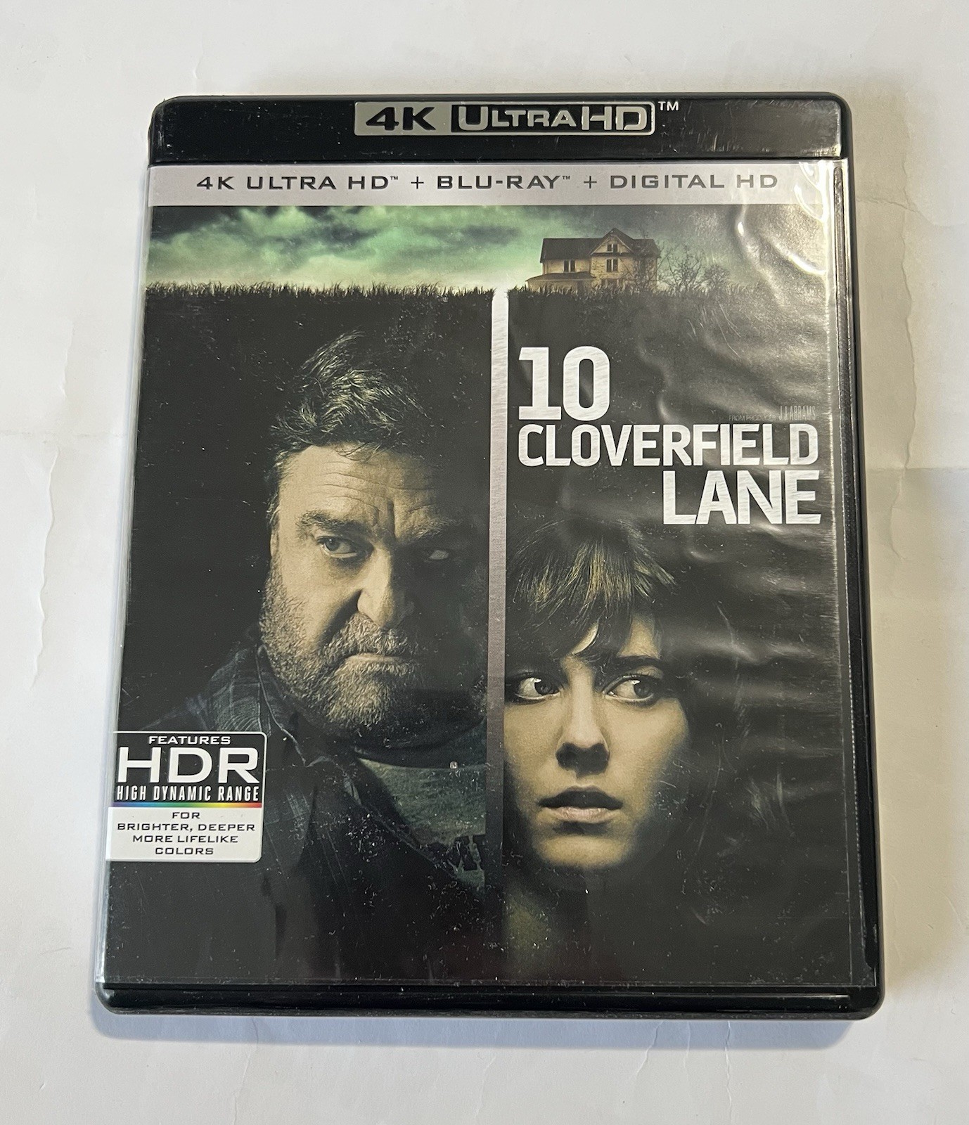 10 Cloverfield Lane (4k Ultra HD + Blu-ray + Digital)