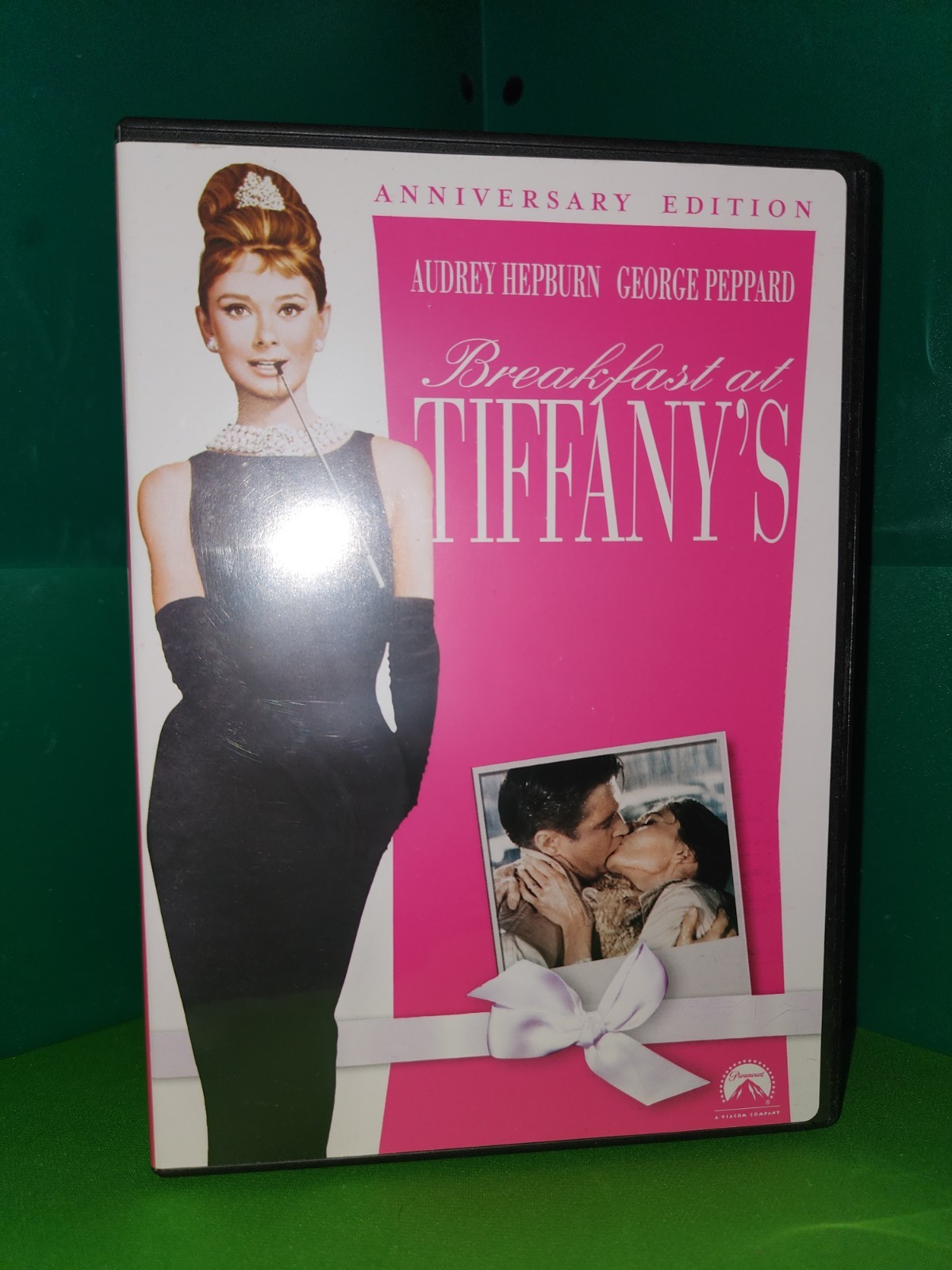 CIB – Breakfast at Tiffany’s (DVD, 2006, Paramount) Anniversary Audrey Hepburn