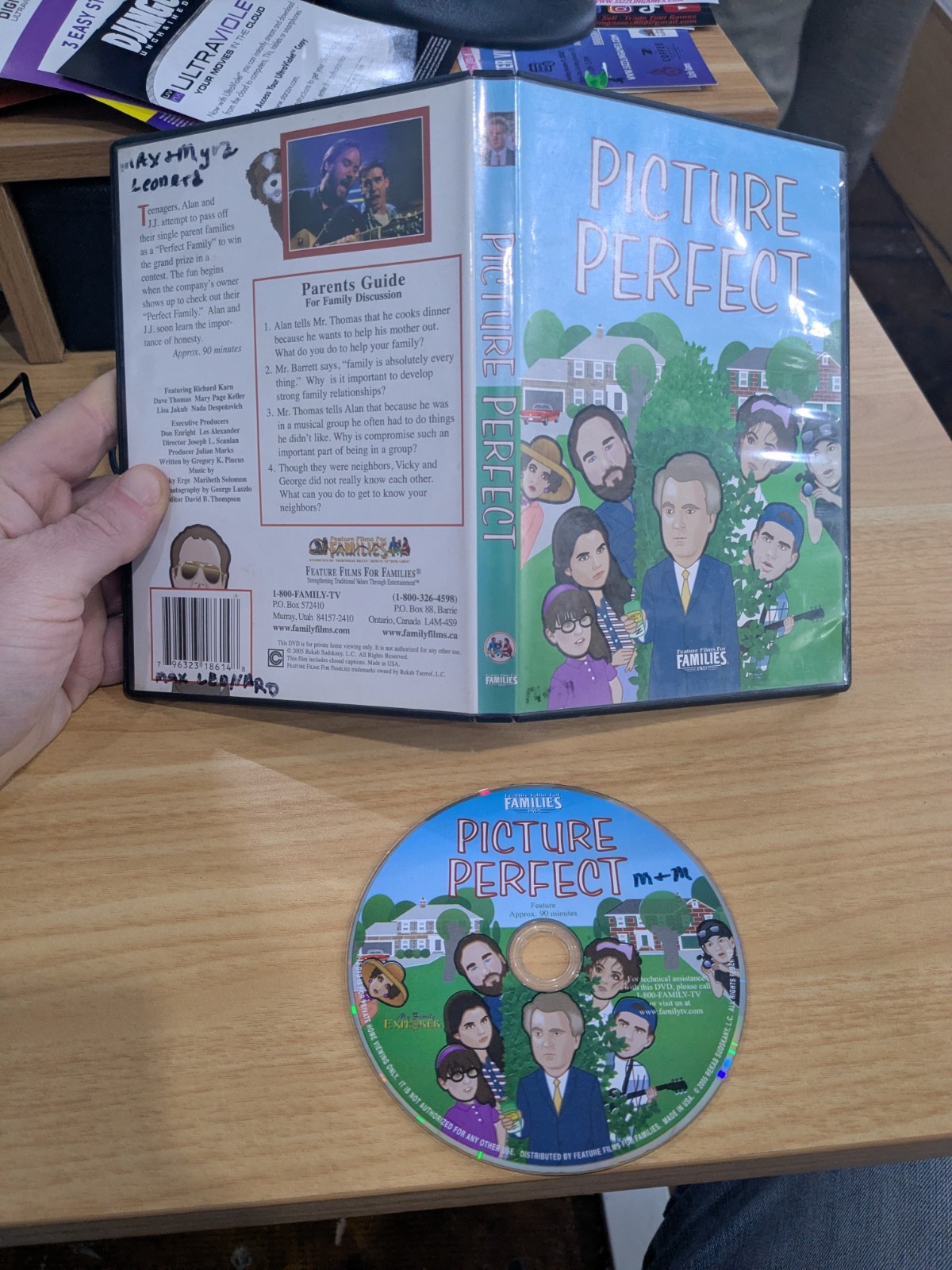 O1 Picture Perfect (DVD, 2005) Richard Karn Dave Thomas Feature Films Families