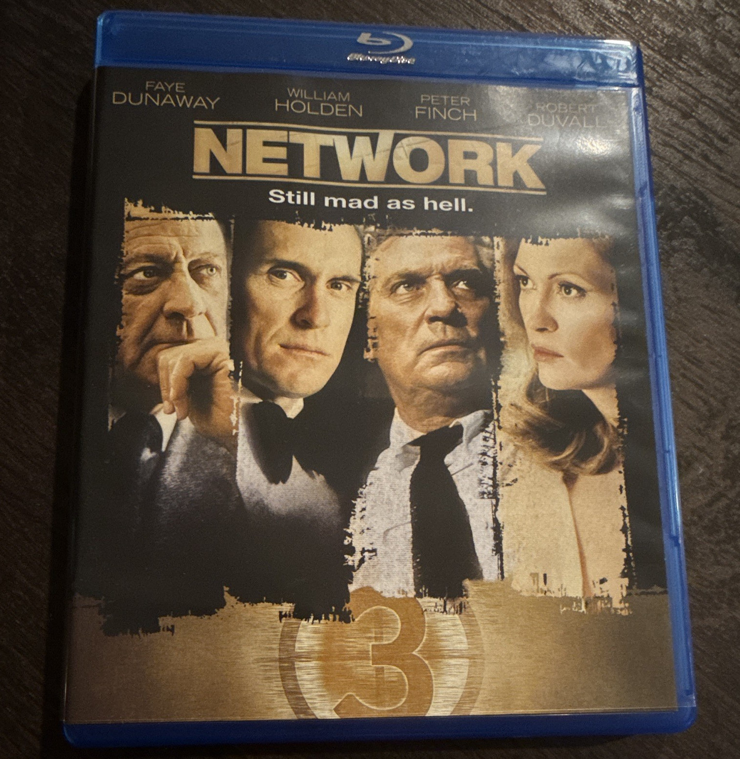 Warner Home Video Network Blu-ray 1976 R Peter Finch Sidney Lumet Commentary