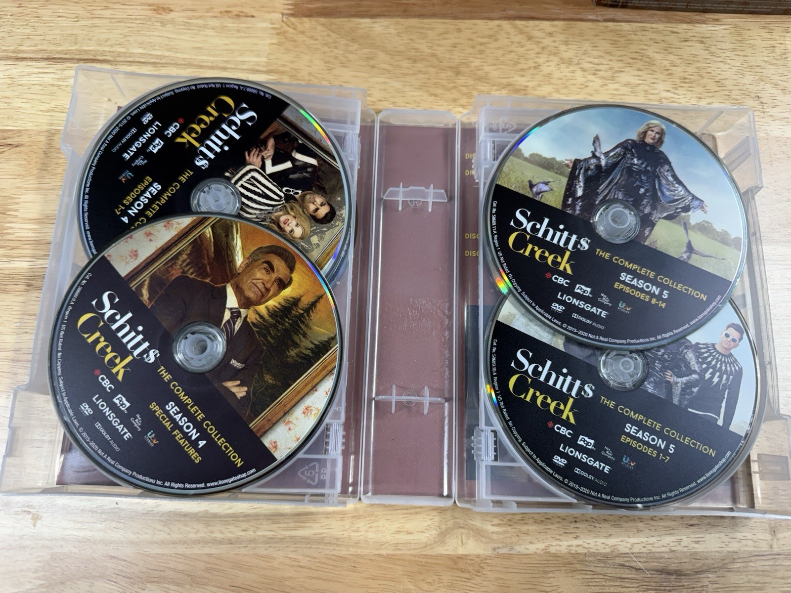 Schitt’s Creek: The Complete Series Collection DVD Catherine O’Hara Box Set