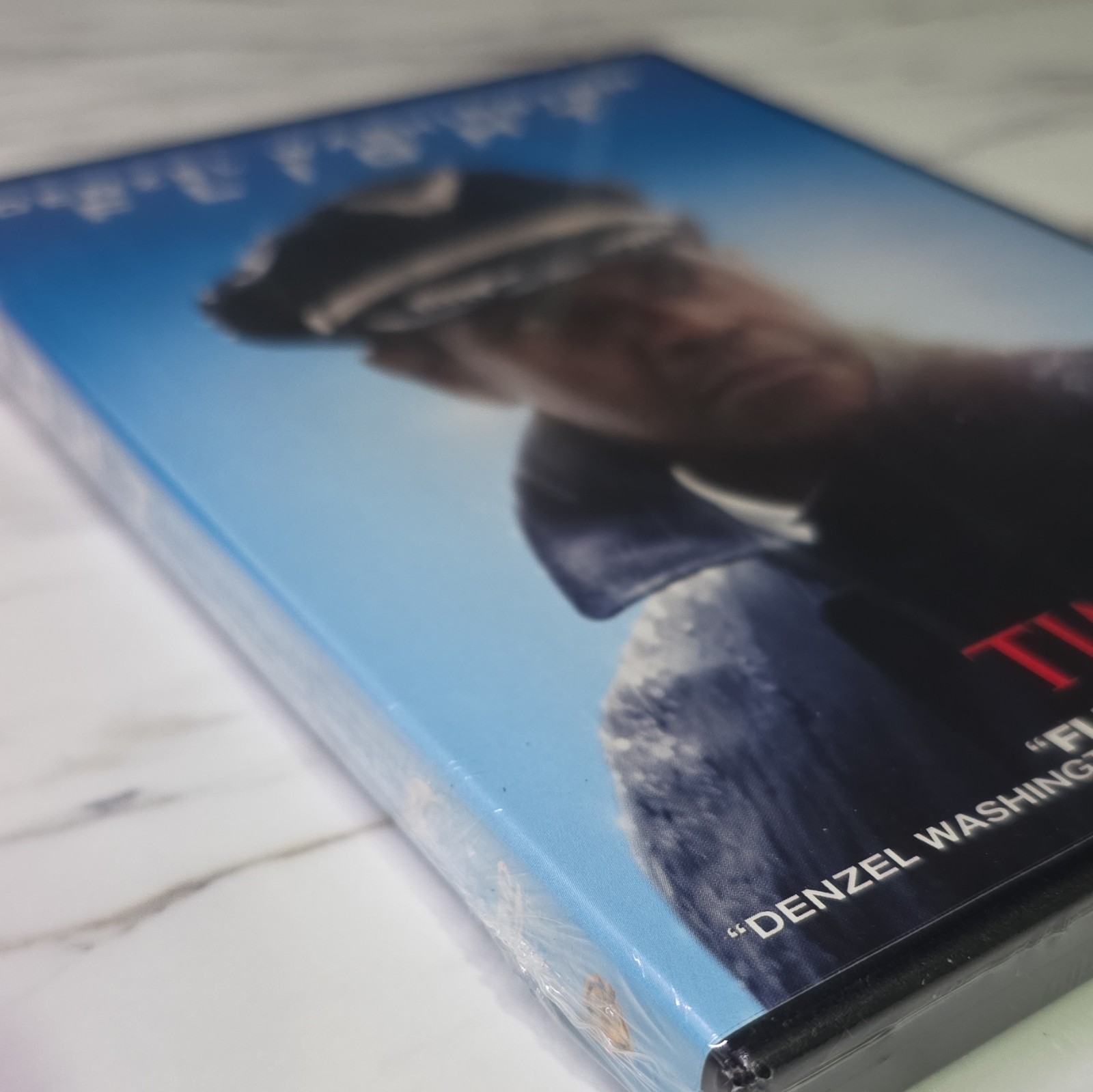 Flight (DVD) Widescreen R 2012 Denzel Washington Zemeckis Paramount 16:9