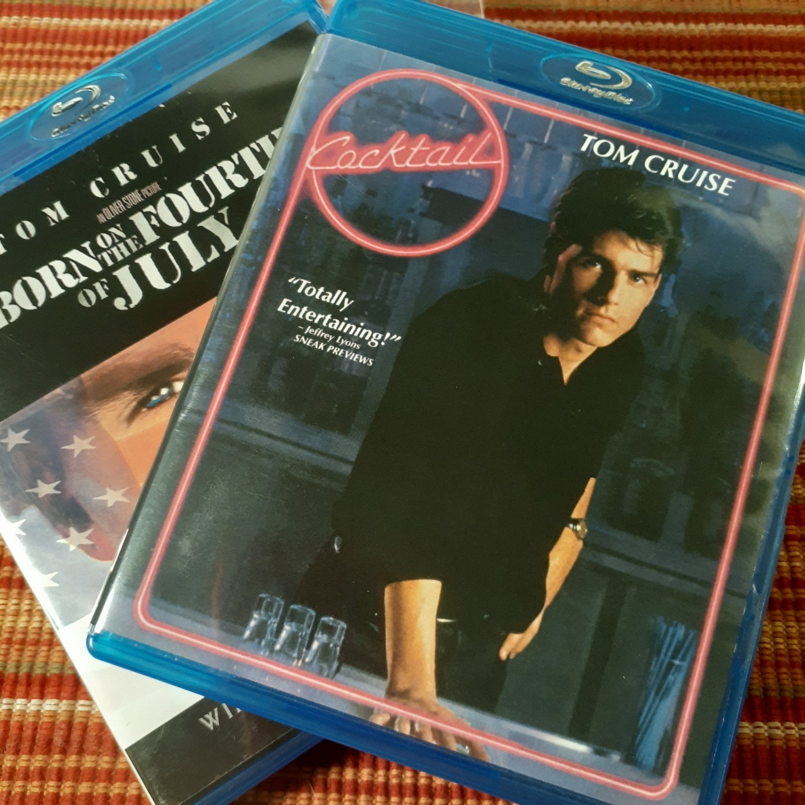 Cocktail & Born on the Fourth of July (Blu Ray) Tom Cruise, Elizabeth Shue