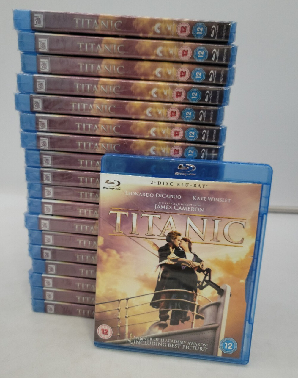 Titanic [Blu-ray] [1997] [Region Free] NEW WATER DAMAGE