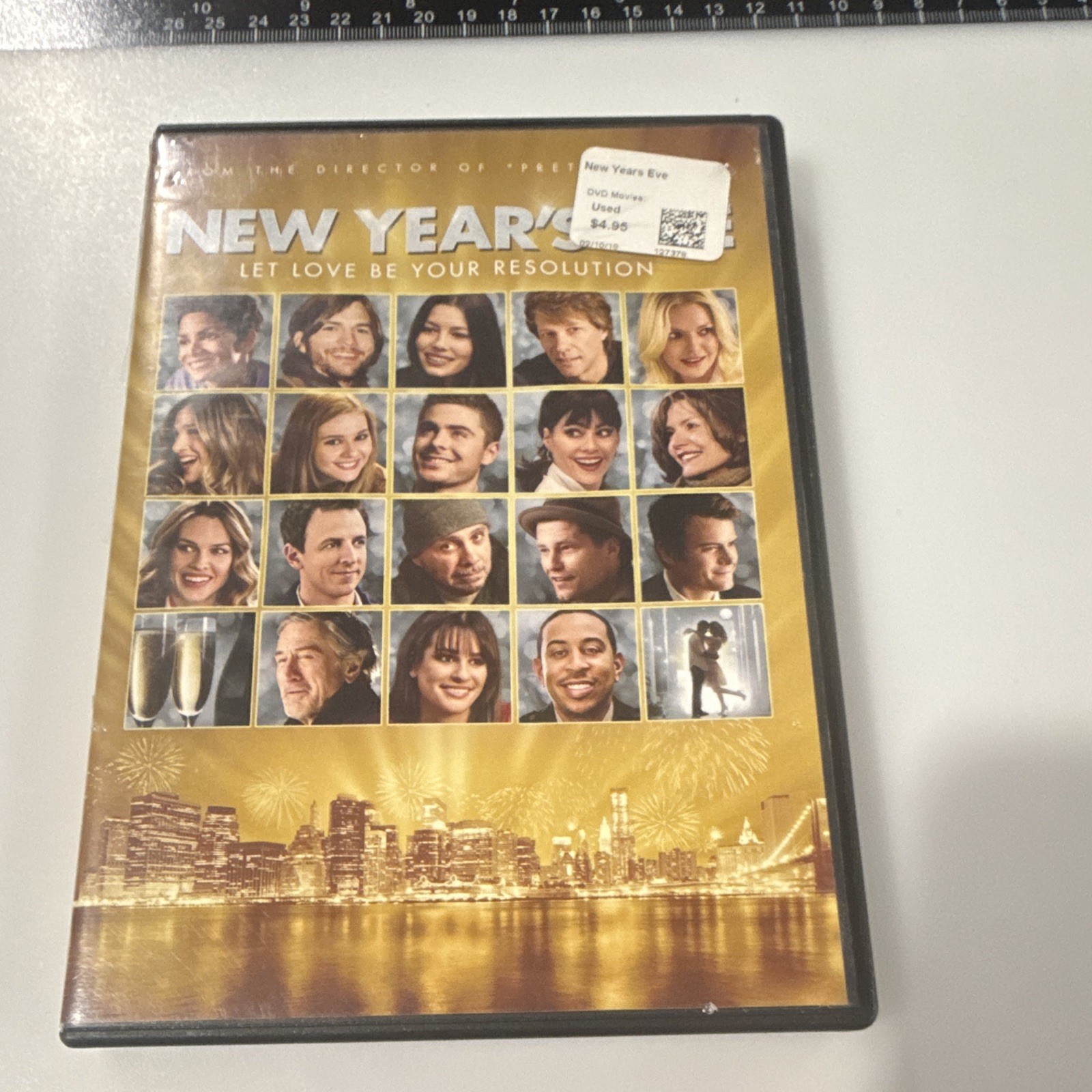 Warner Home Video New Year’s Eve DVD Widescreen Commentary PG-13 118 Min