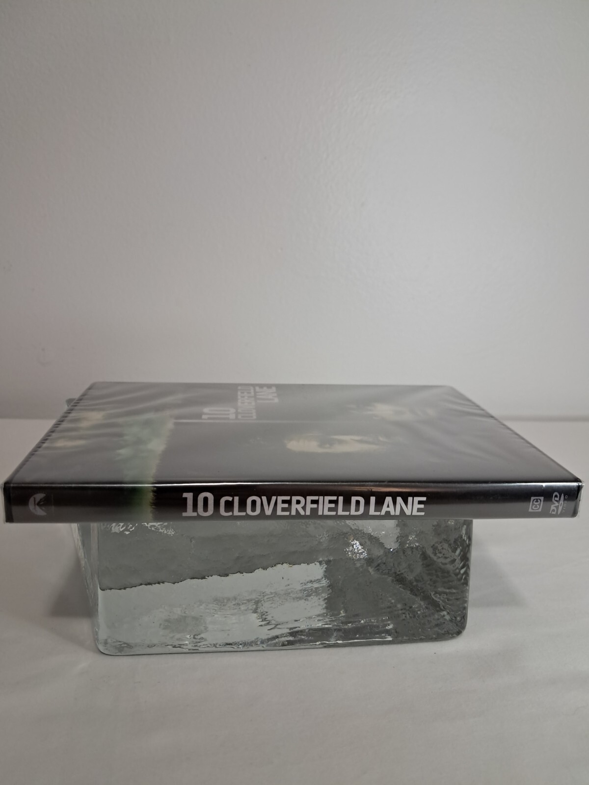 10 Cloverfield Lane (DVD, 2016) NEW SEALED Horror John Goodman