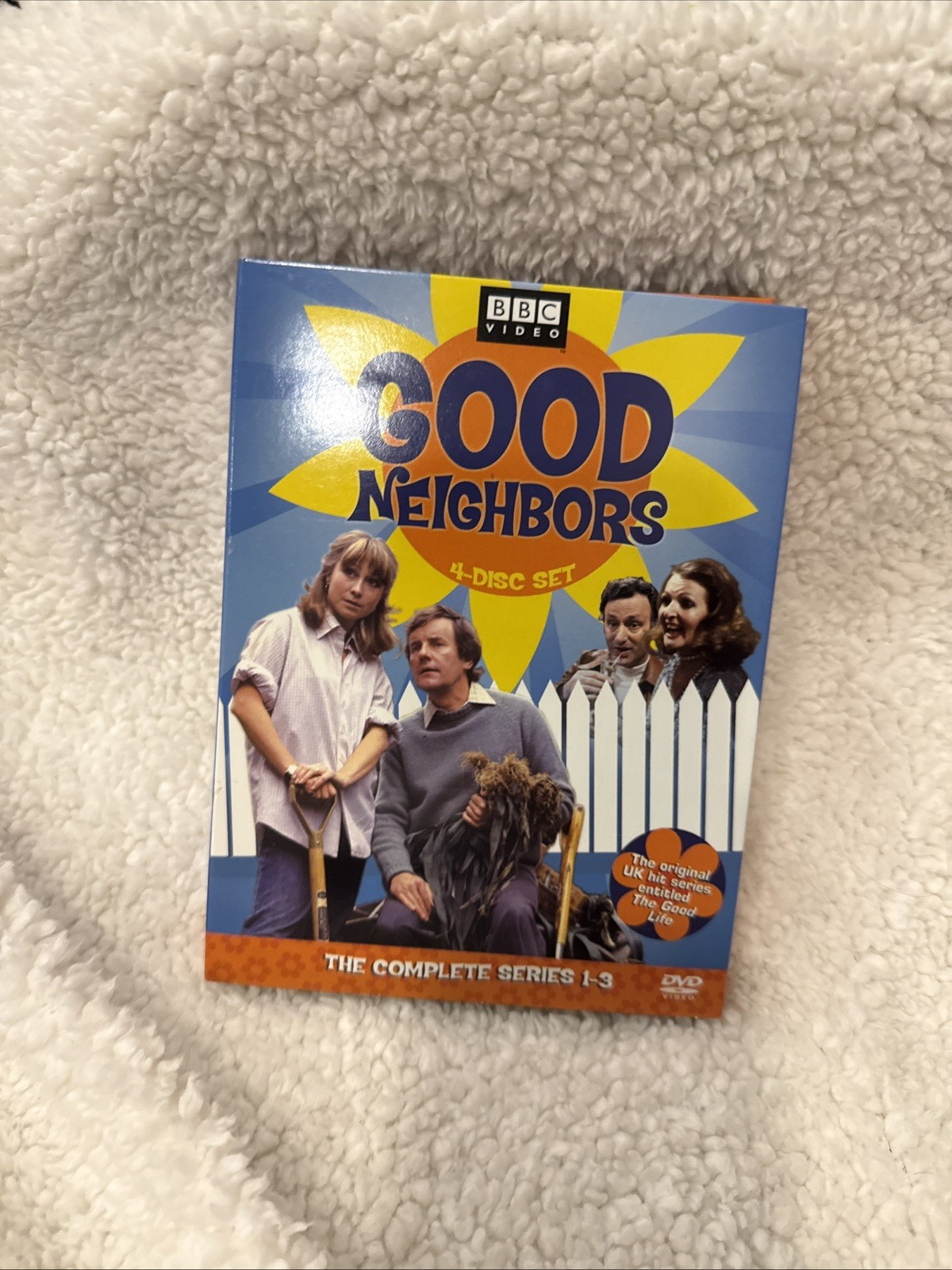 Good Neighbors: Complete Series 1-3 (DVD)