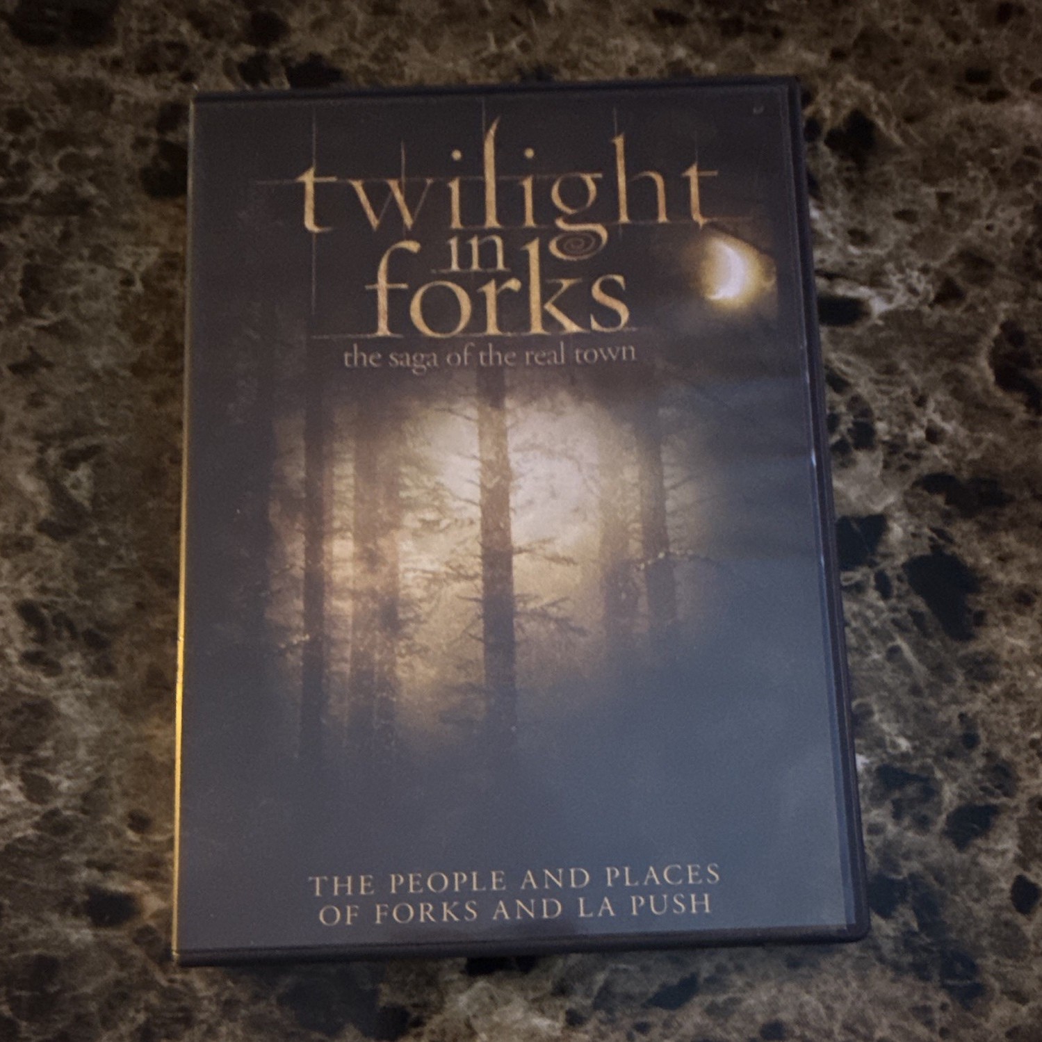 Twilight in Forks (2009) DVD NR Widescreen 84 Min Subtitles- Summit Ent.