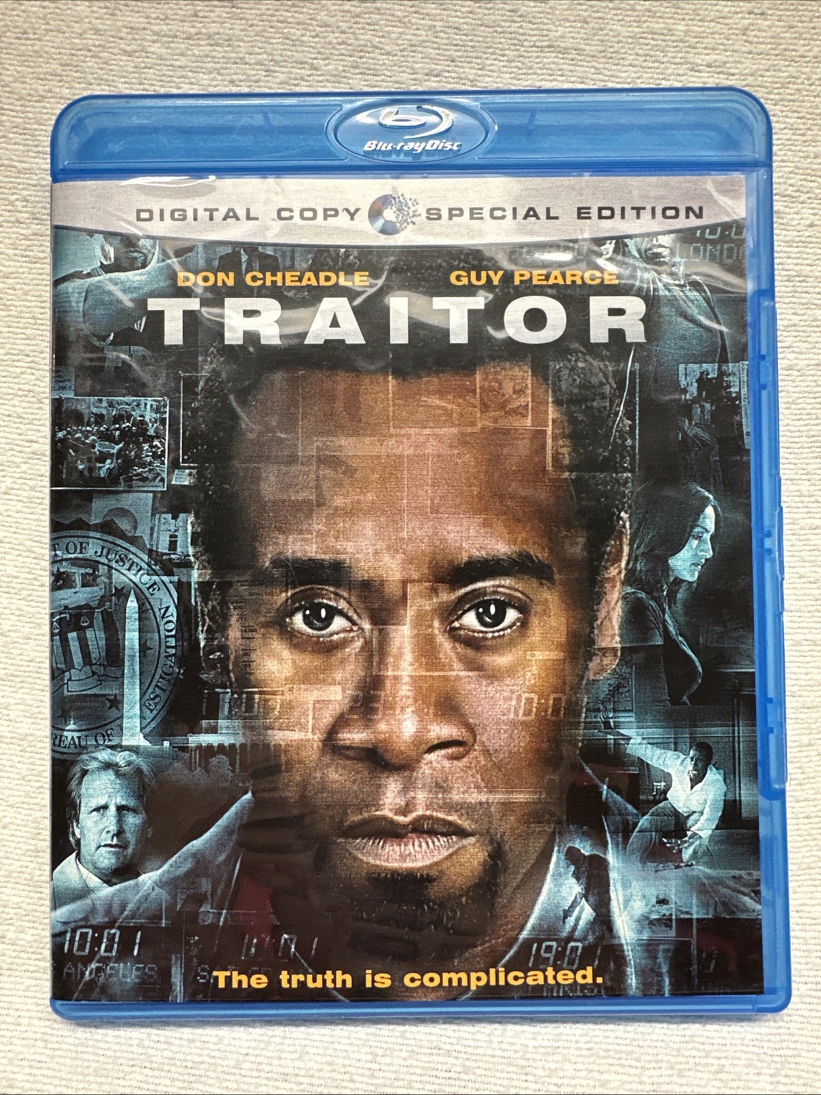 Traitor digital copy special edition Blu-ray disc DVD overture films 114min. Eng